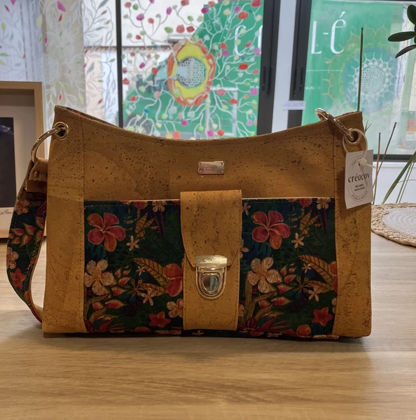 Sac artisanal fait main – Pièce unique au style authentique